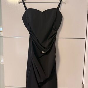 Chic Black Strapless Mini Dress